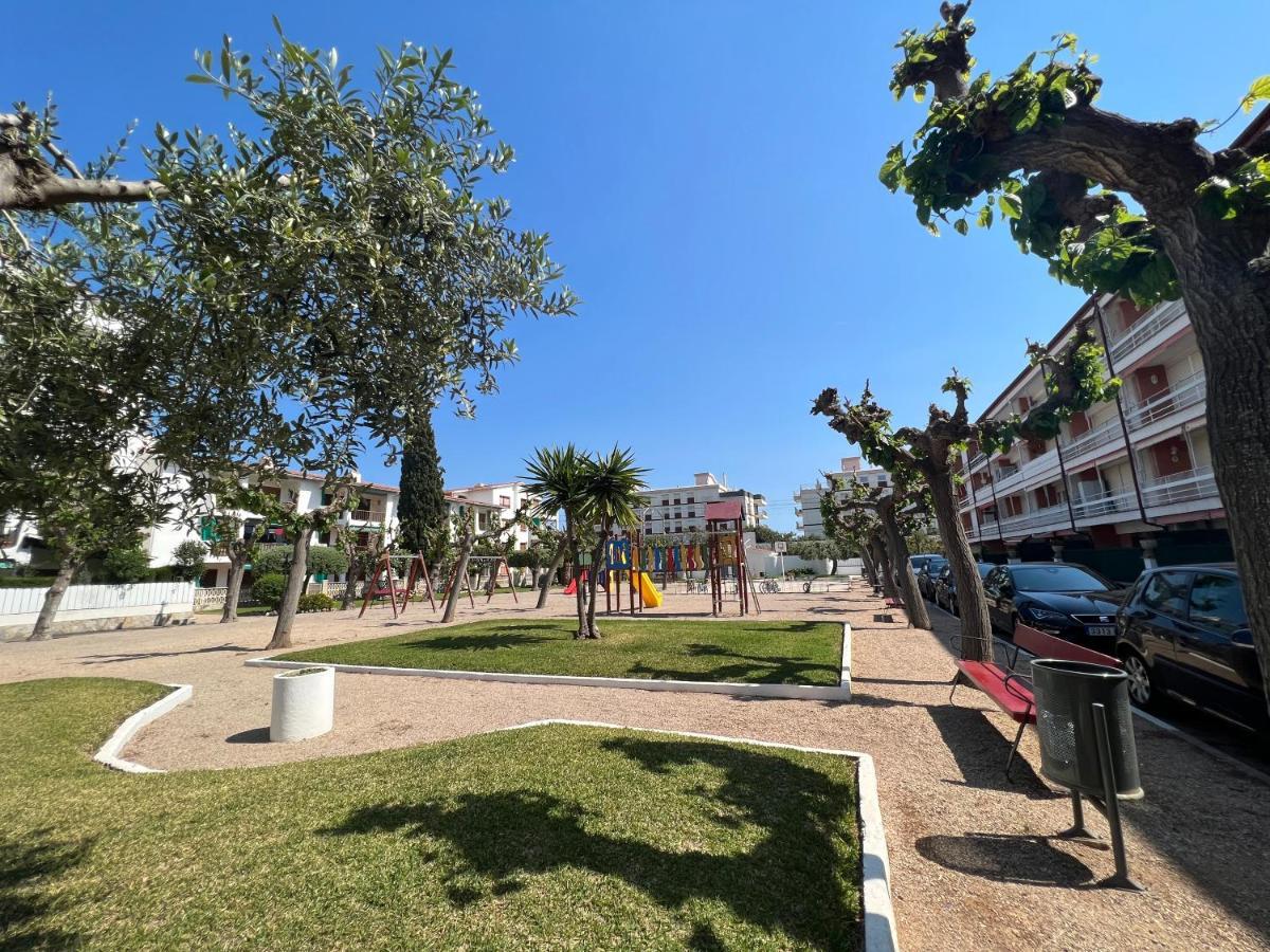 Апартаменти Apartamento Muy Luminoso En Segunda Linea De Mar Рода-де-Бара Екстер'єр фото